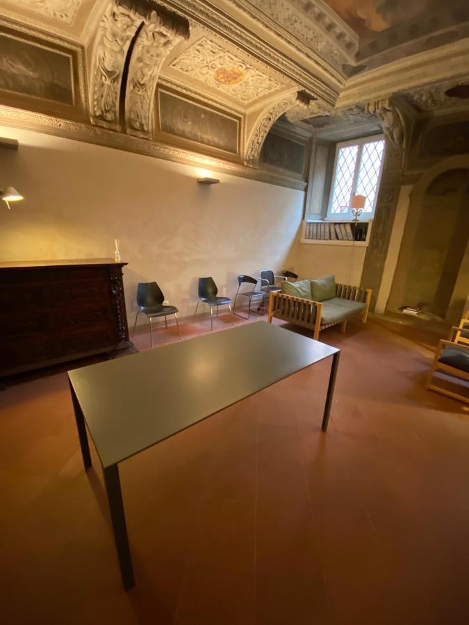 Intero Appartamento. San Giovanni Uno Brescia Exterior foto